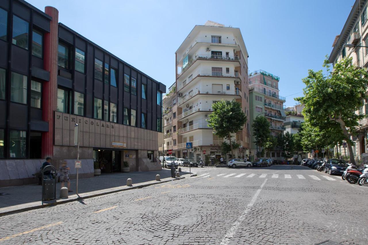 Cocomorghen Apartment Наполи Екстериор снимка